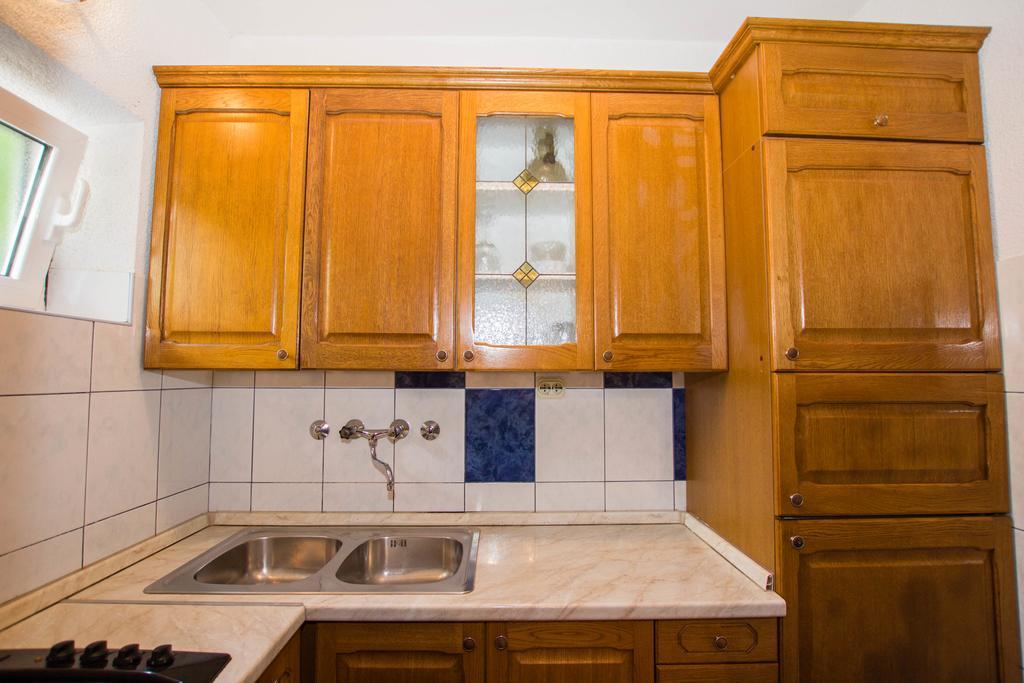 Apartments Bartul Сучурай Экстерьер фото